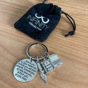 Infinity collection charms keychain for writers - Set of 4 charms